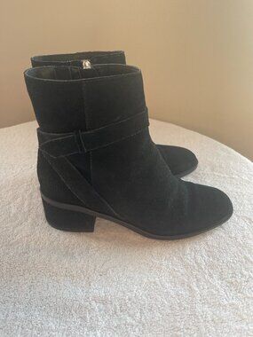 Dolce Vita Leland Suede Side Zip Ankle Booties-Black Women's 8.5